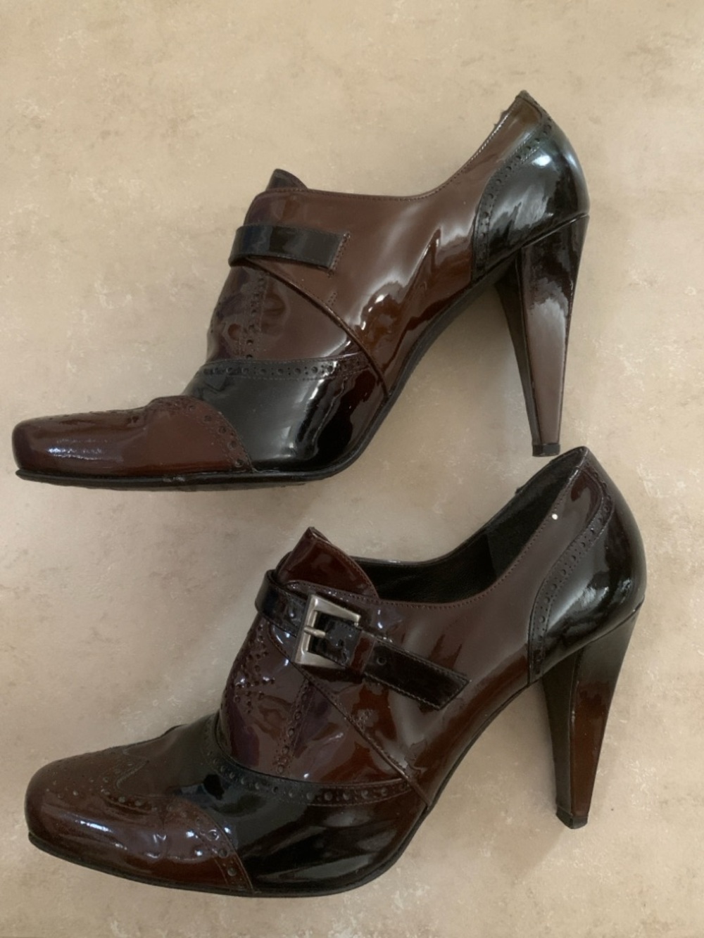 Stuart Weitzman Patent Leather Mary Jane Heels Brown Wingtip Pumps 8.5 (est) - Picture 4 of 15